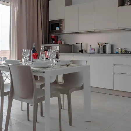 La Finestra Di Verga Apartment