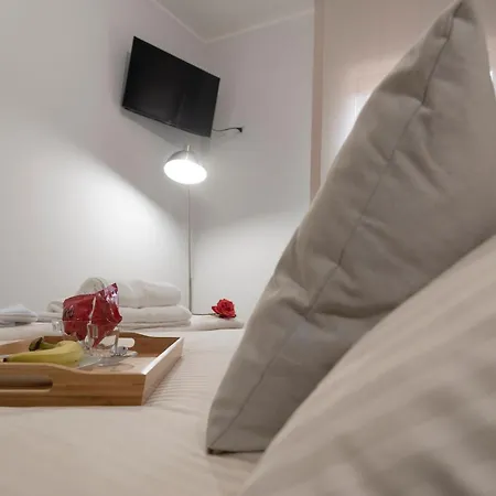 La Finestra Di Verga Appartement Aci Castello