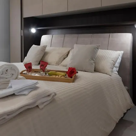 La Finestra Di Verga Apartment
