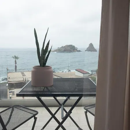 La Finestra Di Verga Apartment *